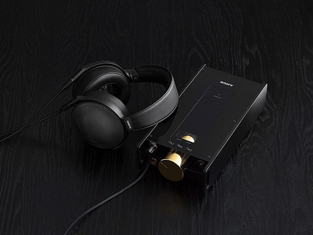 ポータブル？据え置き？いいとこ取り！？ソニー最上位オーディオプレイヤー「DMP-Z1」発表