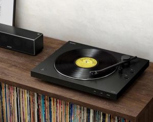 Bluetooth内蔵 最新アナログレコードプレーヤー「PS-LX310BT」