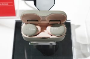 新作完全ワイヤレスイヤホン「WF-H800」実機レポート 「WF-1000XM3」と比較もしてみました！