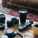 VLOGCAM ZV-E10にオススメのレンズはコレ!!焦点距離20mm以下のレンズがオススメな理由は?