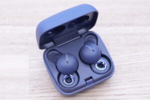 軽くて、耳をふさがない、つけていることを忘れる完全ワイヤレスイヤホン「LinkBuds」実機レビュー